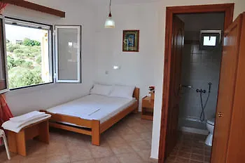 Hotel Studios Apts Lagos 3*